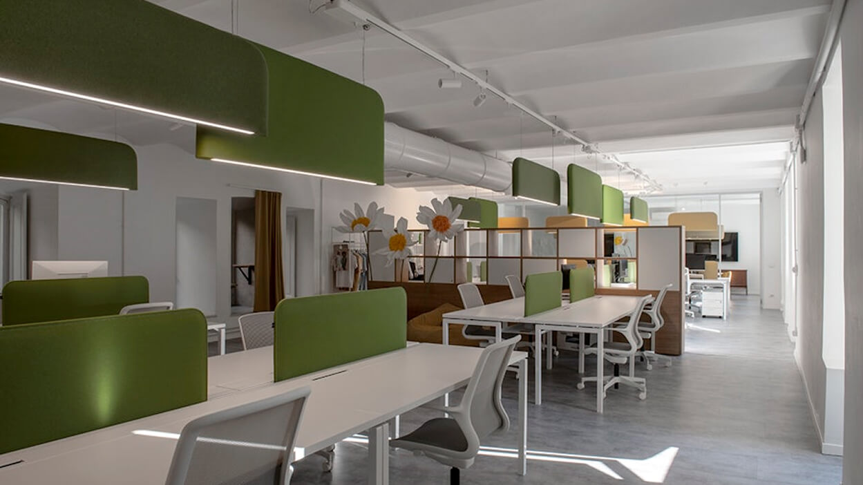 buzzi-space4